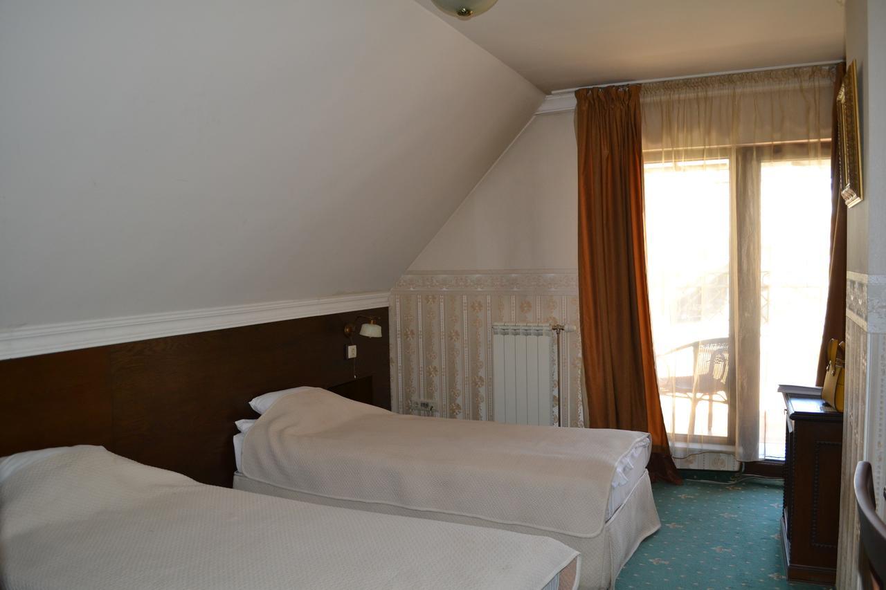 Amsterdam Hotel Sofia Extérieur photo